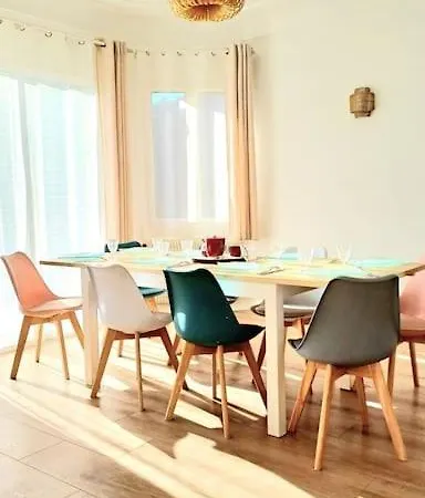 Holiday home Un Brin De Paille *