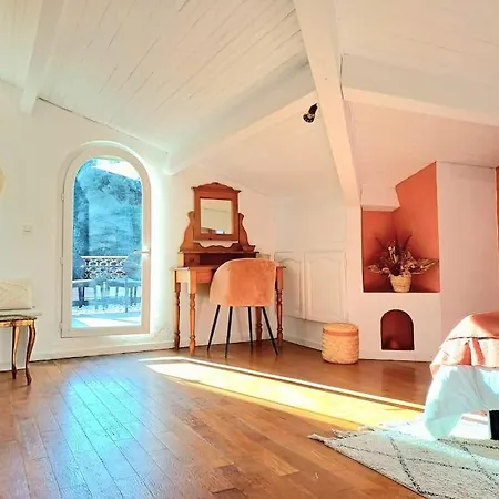 Holiday home Un Brin De Paille