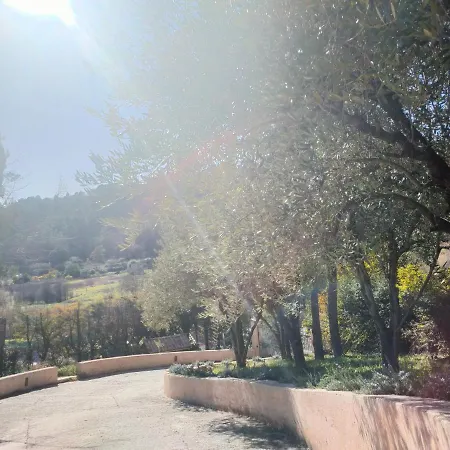 Un Brin De Paille Hébergement de vacances *